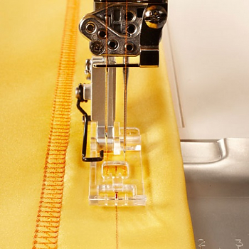 Лапка Pfaff 620096-896 для распошивального шва