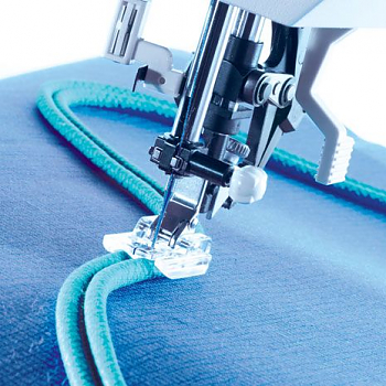 Лапка Pfaff 820531-096 для вшивания двойного канта