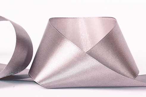 Атласная лента Gamma 50 мм №018